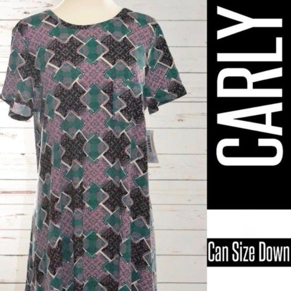 Like new LuLaRoe medium Carly Dress